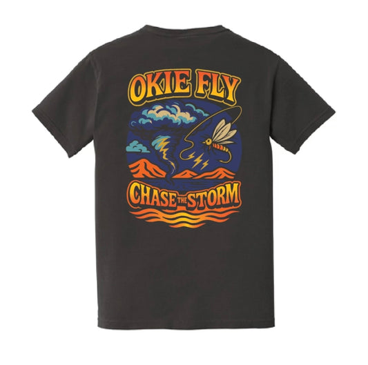 Chase the Storm Tee - Pepper